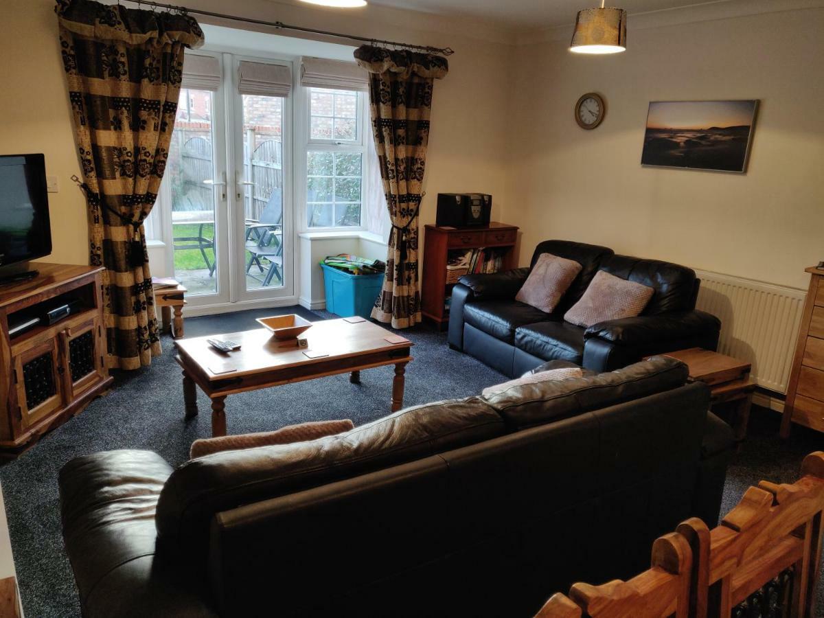 Park View Chase Villa York Exterior foto